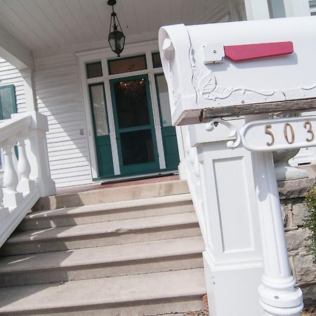 Greene Gables Inn White Hall Екстер'єр фото